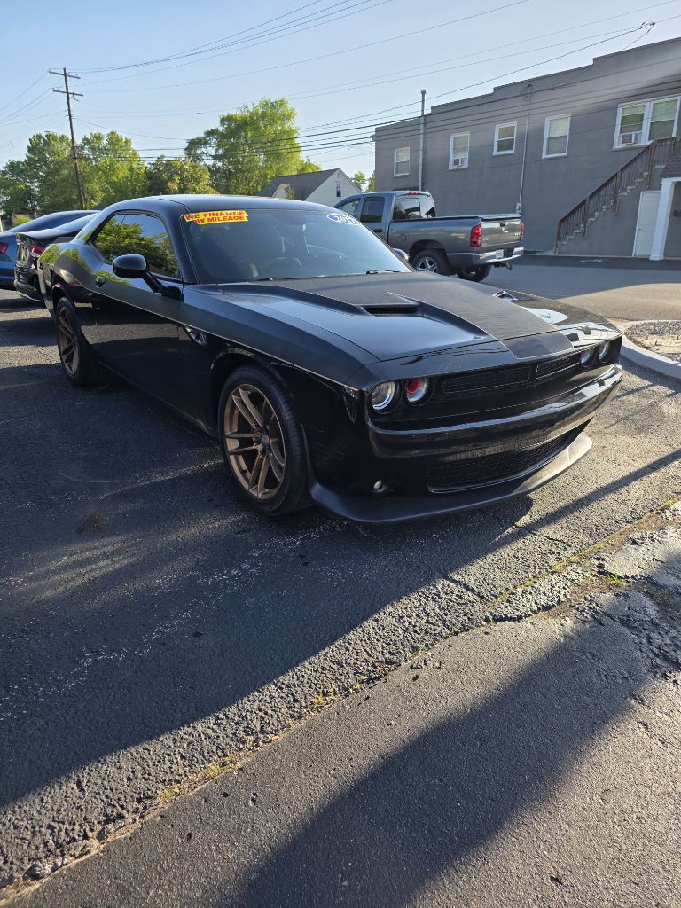 2017 Dodge Challenger R/T - Photo 3