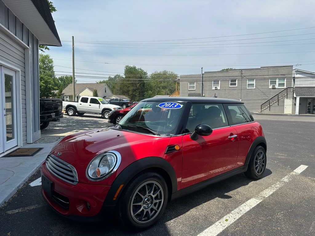 2013 MINI Cooper -'s photo