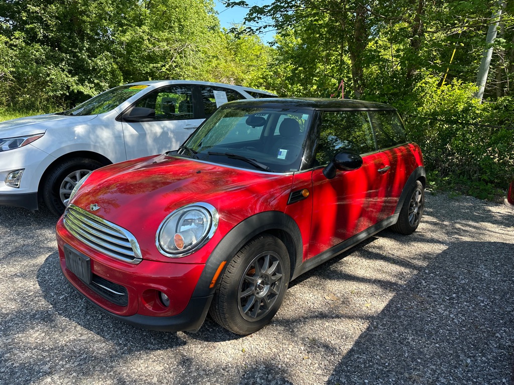 2013 MINI Cooper -'s photo