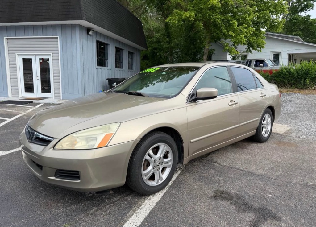 2006 Honda Accord EX 5AT w/Leather PZEV's photo