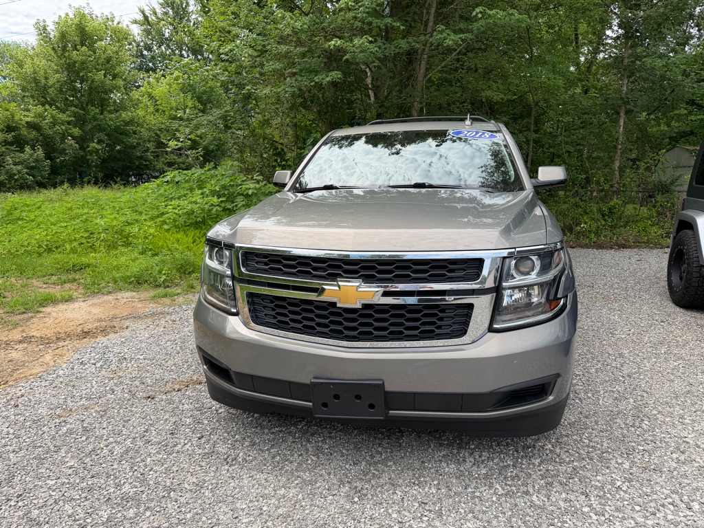 Additional photo of vehicle.