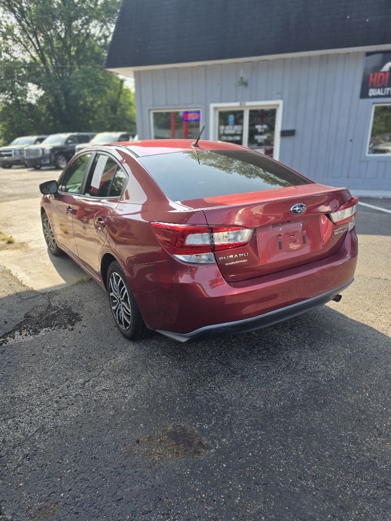 Additional photo of vehicle.