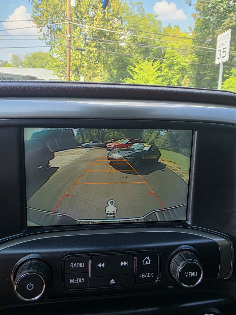 Additional photo of vehicle.