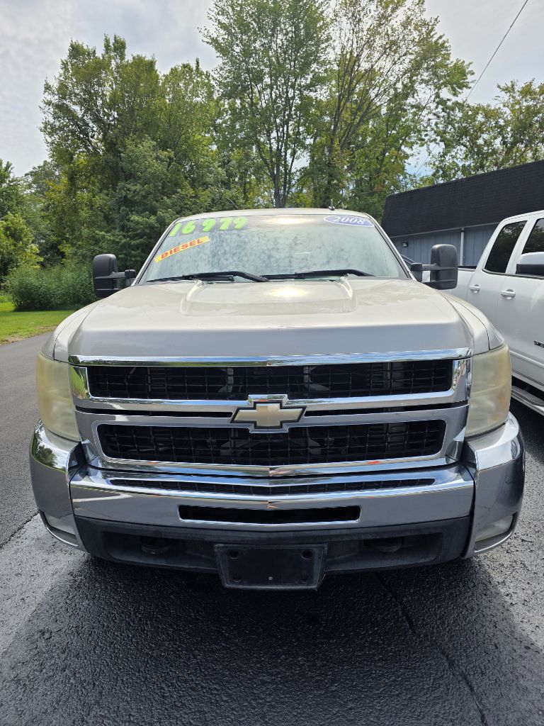 Additional photo of vehicle.