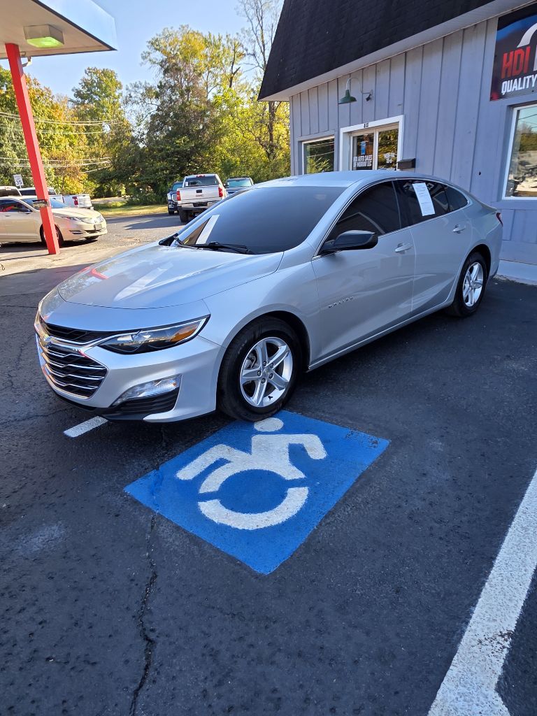 Additional photo of vehicle.