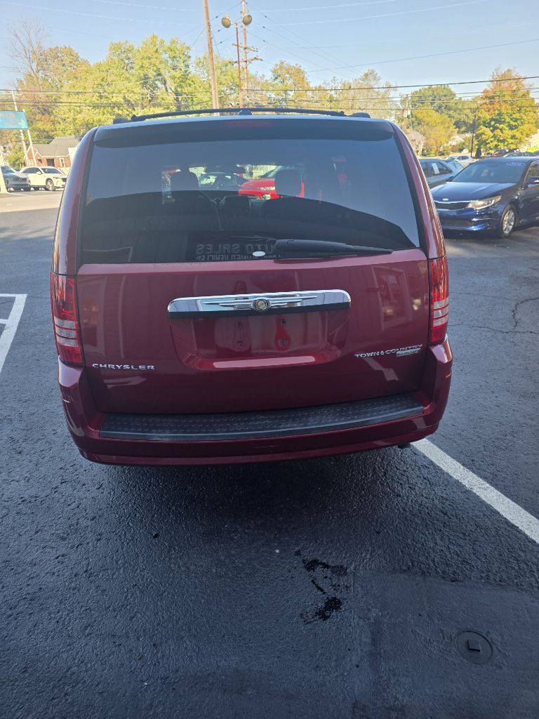 Additional photo of vehicle.
