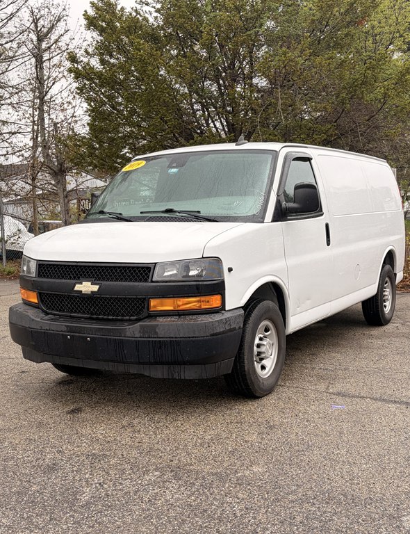 View vehicle photo 2