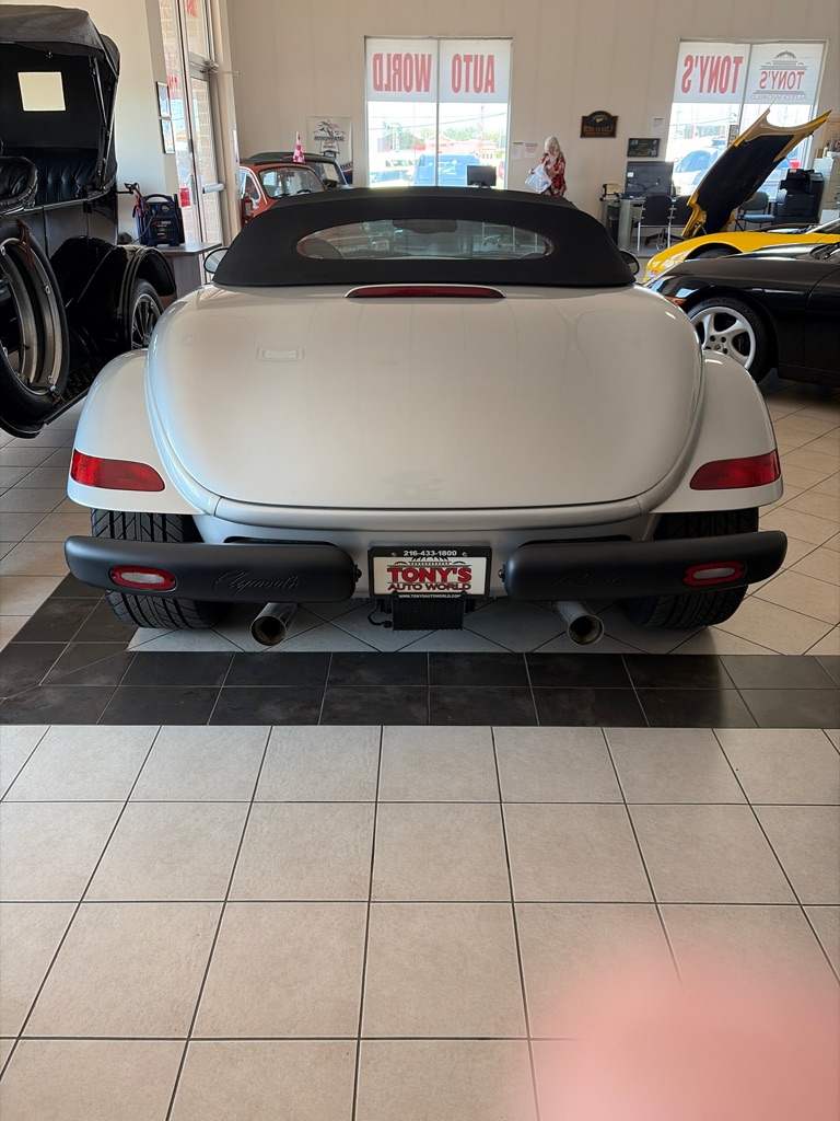 Photo 5 of this PLYMOUTH PROWLER
