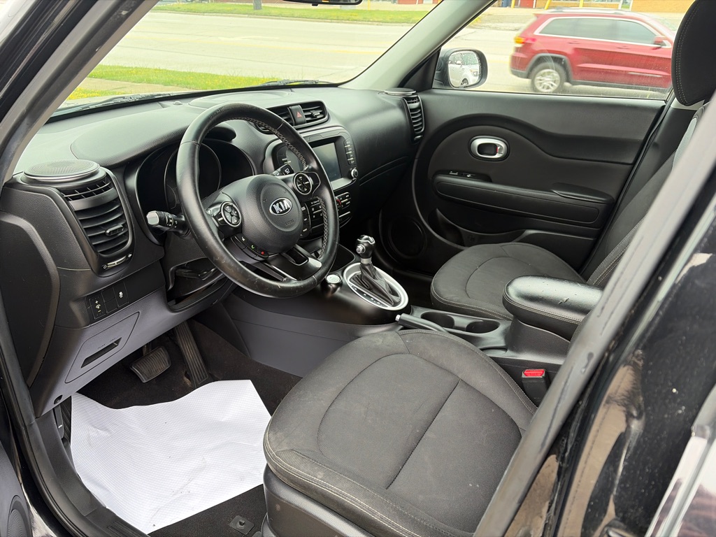 Photo 5 of this KIA SOUL