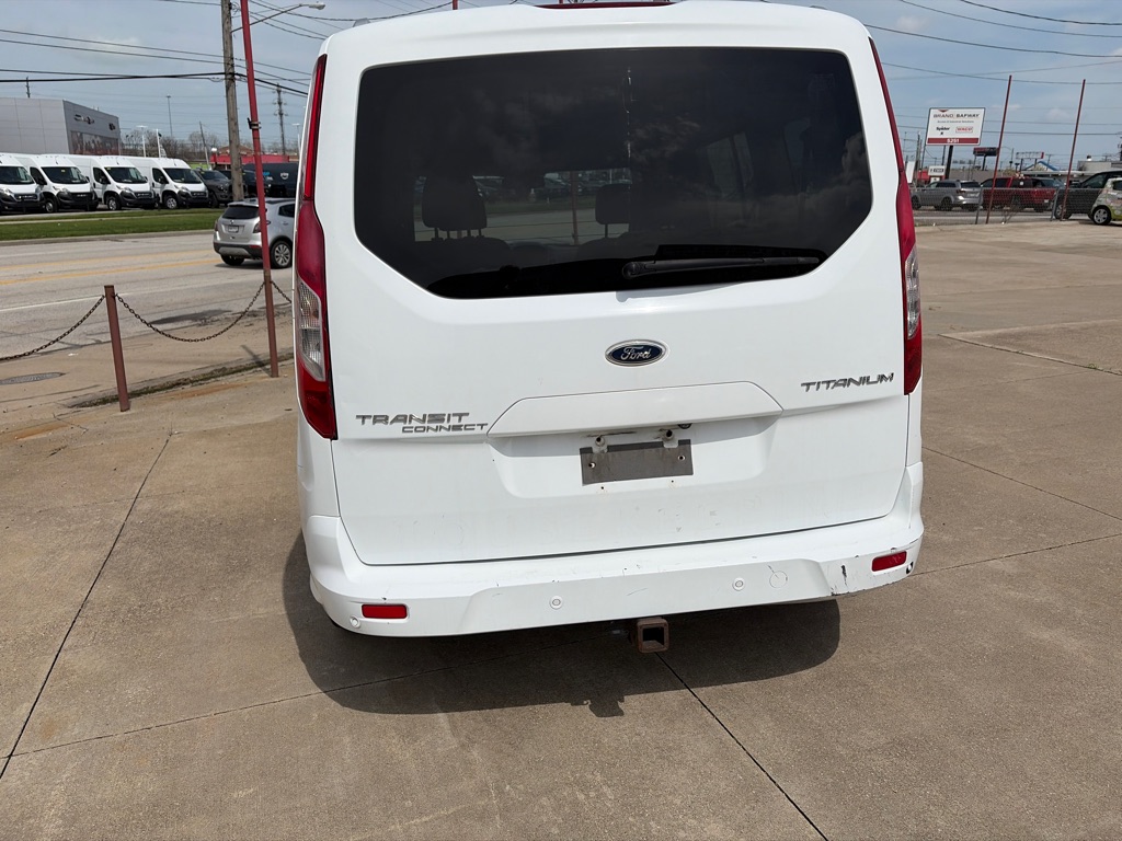 Photo 4 of this FORD TRANSIT CONNECT