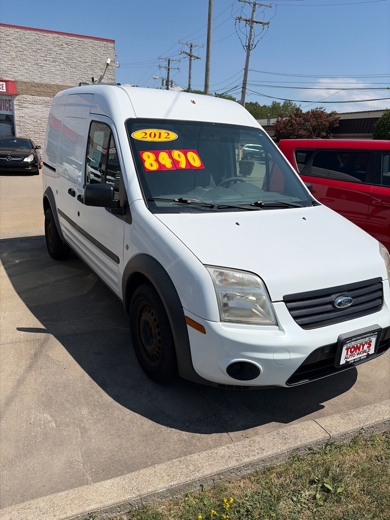 Photo 2 of this FORD TRANSIT CONNECT
