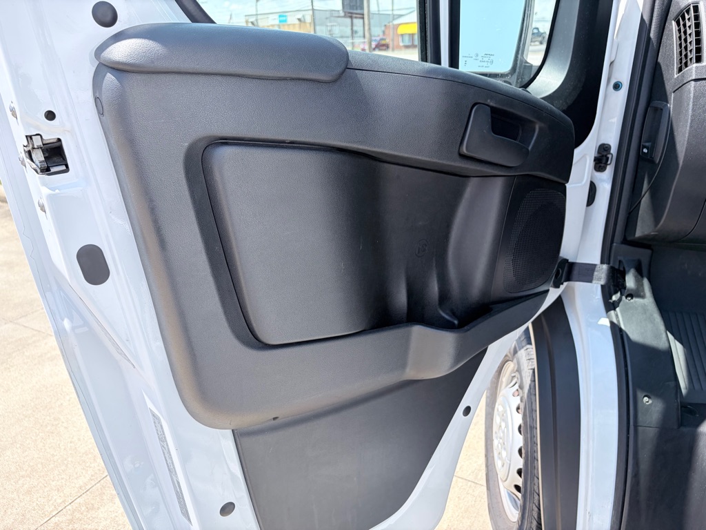 Photo 11 of this RAM PROMASTER
