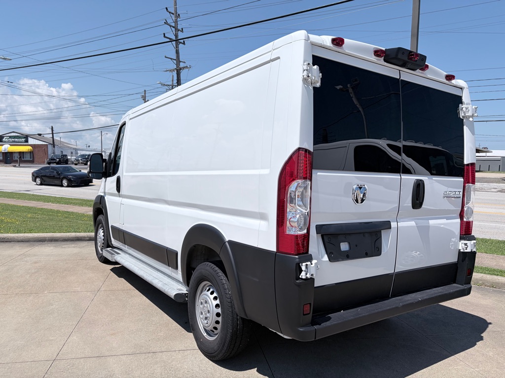 Photo 5 of this RAM PROMASTER