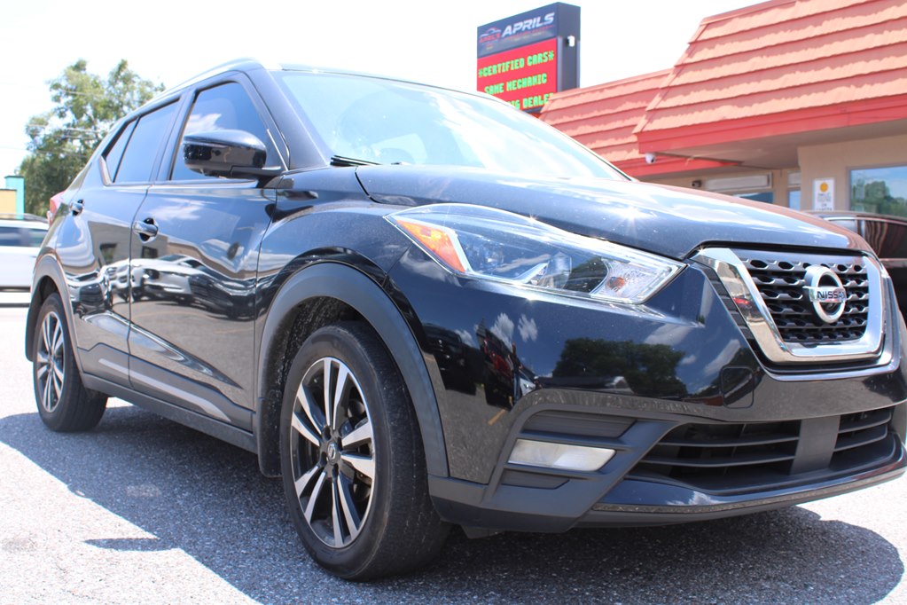 Photo 4 of this NISSAN KICKS