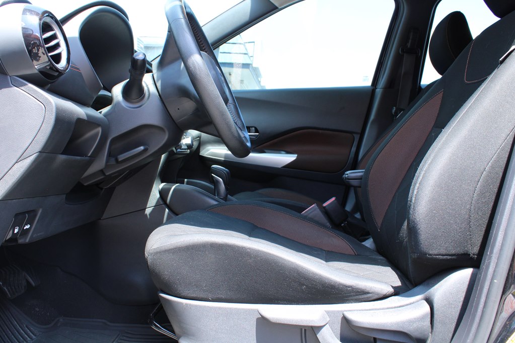 Photo 9 of this NISSAN KICKS