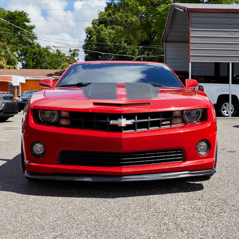 Photo 2 of this CHEVROLET CAMARO