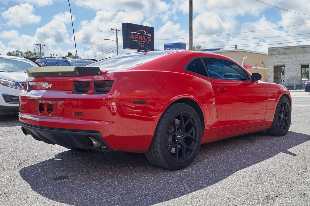 Photo 5 of this CHEVROLET CAMARO