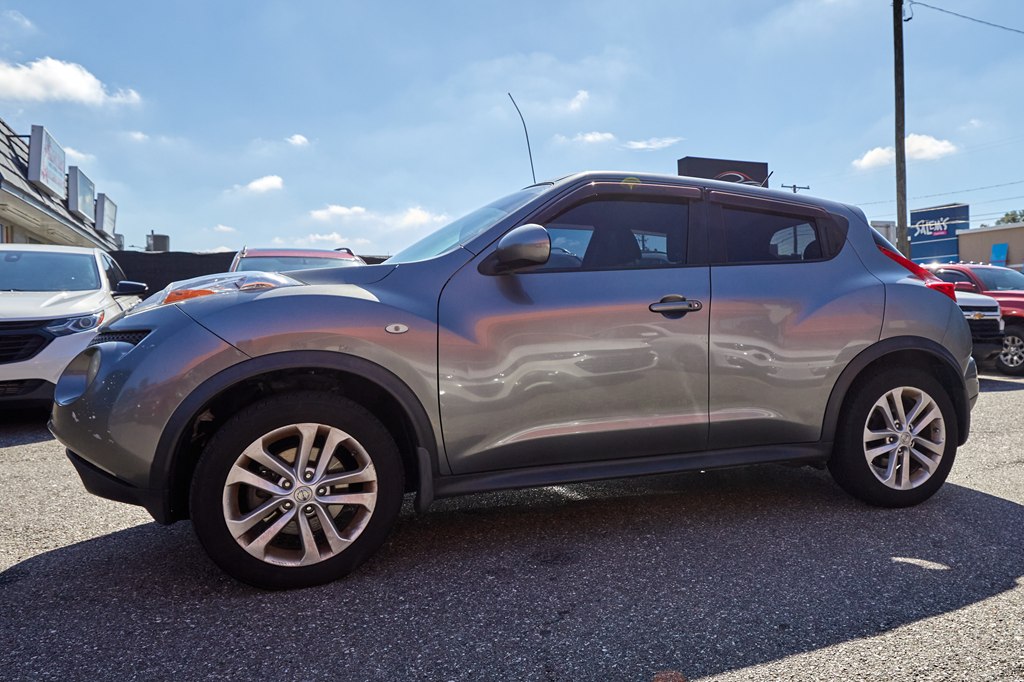 Photo 8 of this NISSAN JUKE