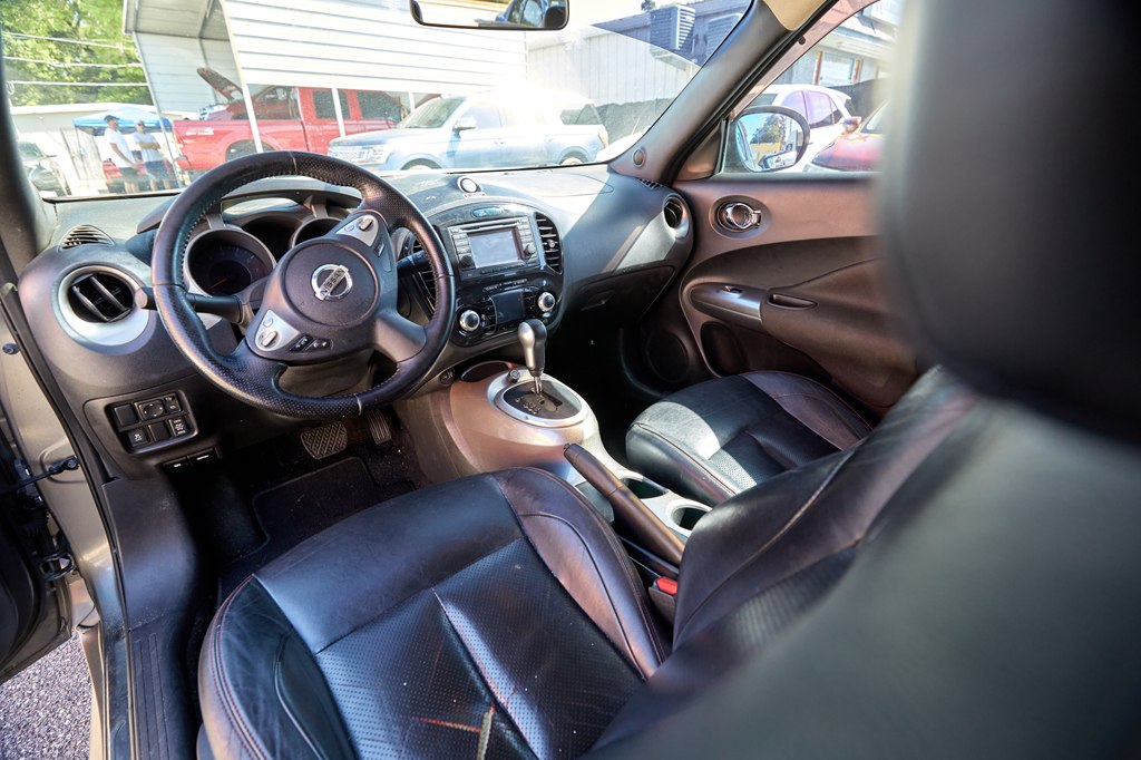 Photo 13 of this NISSAN JUKE