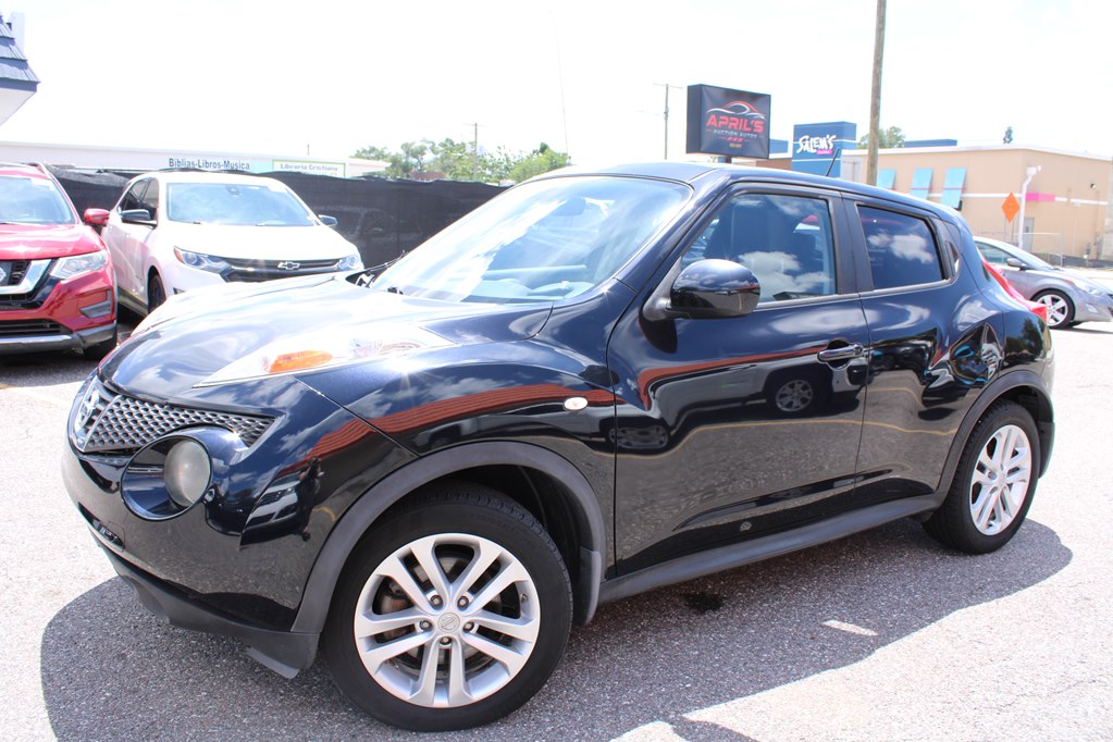 2011 NISSAN JUKE
