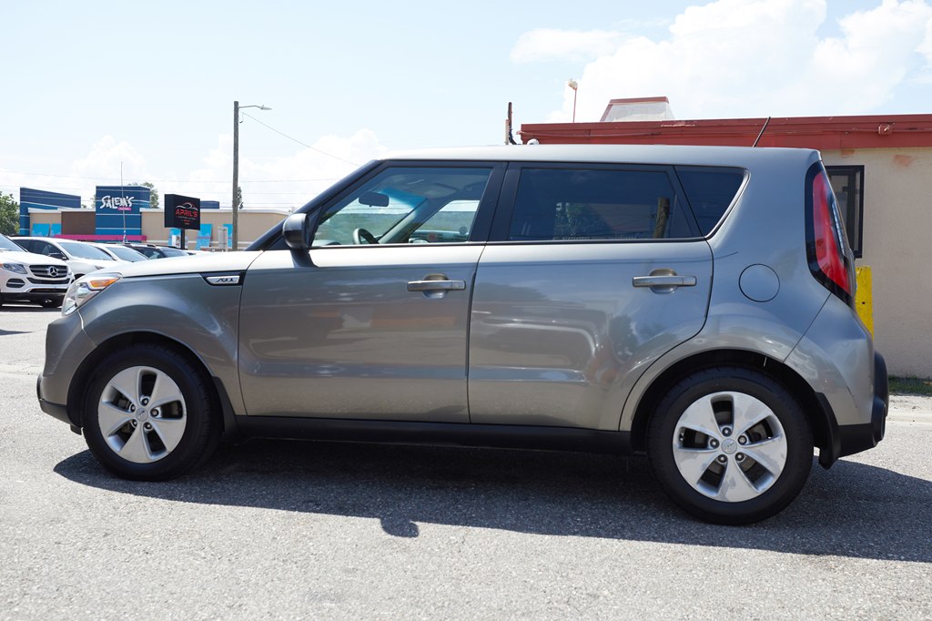 Photo 8 of this KIA SOUL