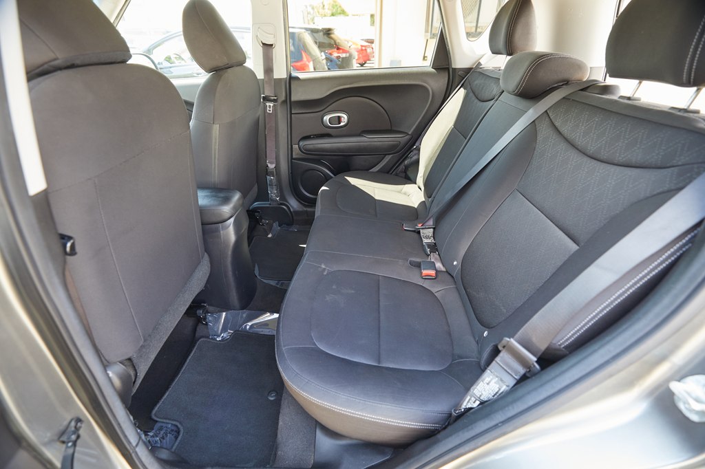 Photo 20 of this KIA SOUL