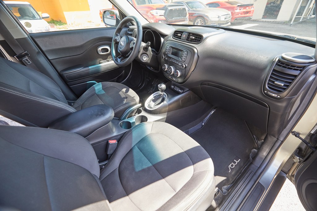 Photo 18 of this KIA SOUL