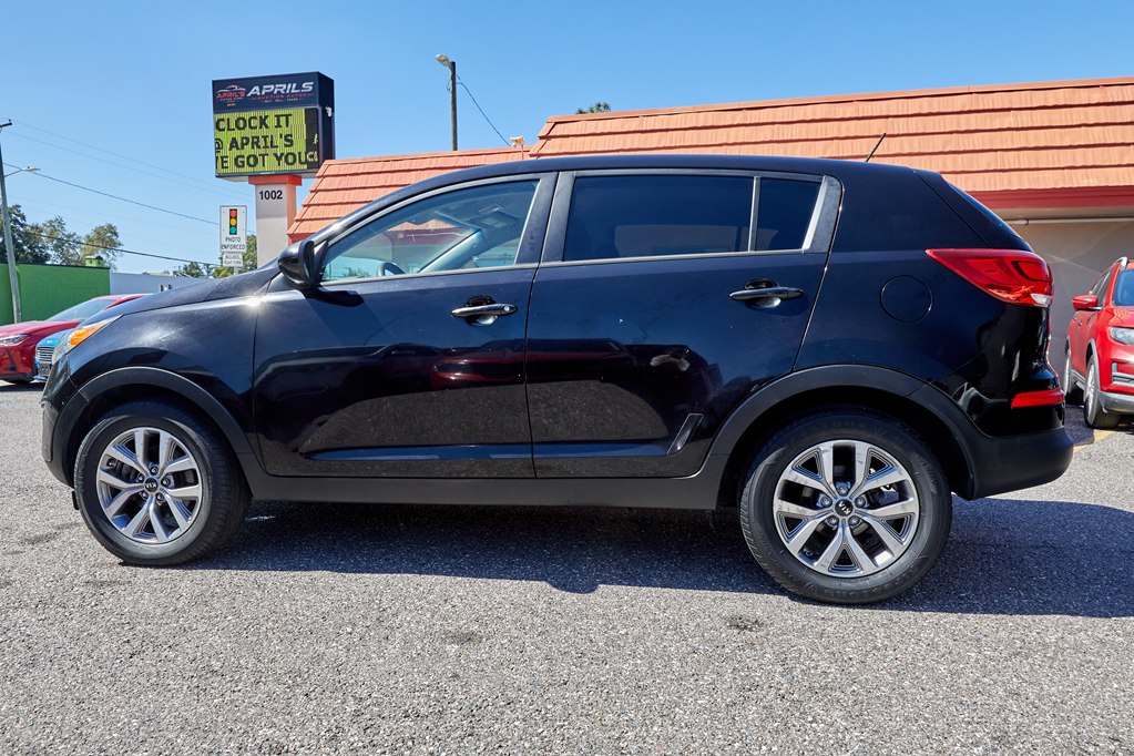 Photo 8 of this KIA SPORTAGE
