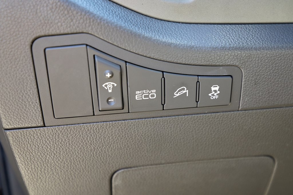 Photo 14 of this KIA SPORTAGE