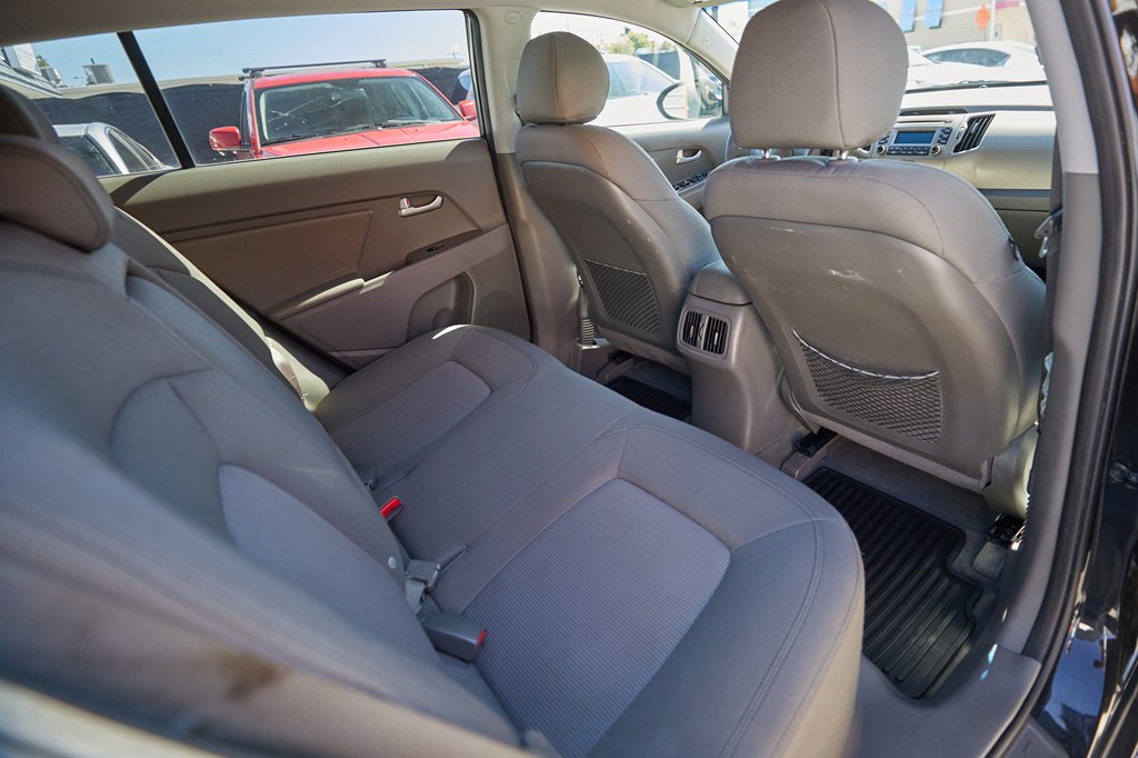 Photo 20 of this KIA SPORTAGE