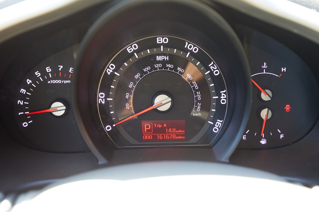 Photo 12 of this KIA SPORTAGE