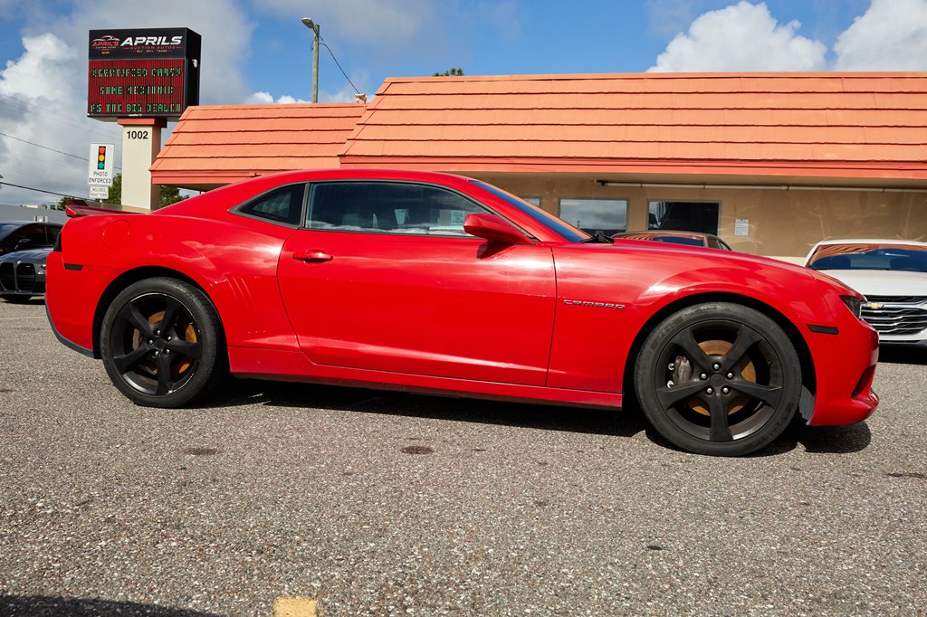 Photo 4 of this CHEVROLET CAMARO