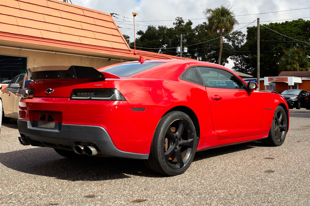 Photo 5 of this CHEVROLET CAMARO