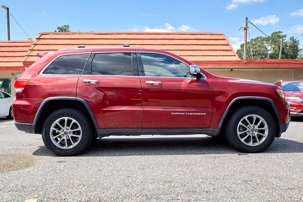Photo 4 of this JEEP GRAND CHEROKEE