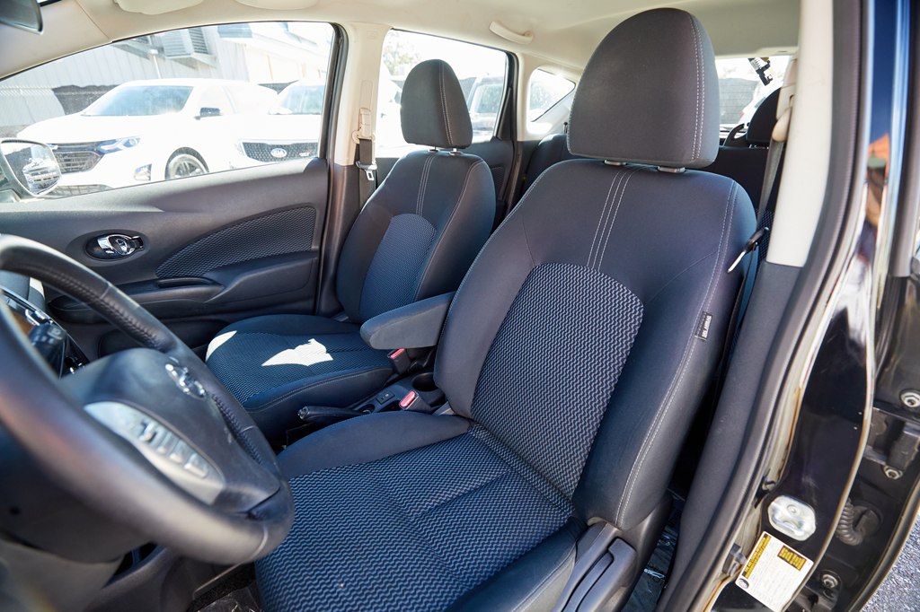Photo 8 of this NISSAN VERSA NOTE