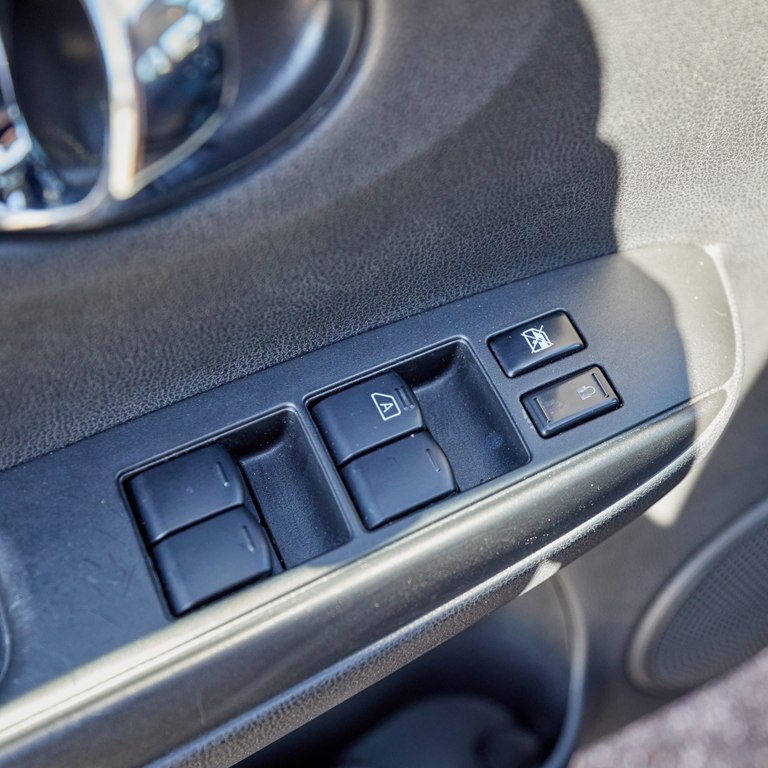 Photo 14 of this NISSAN VERSA NOTE