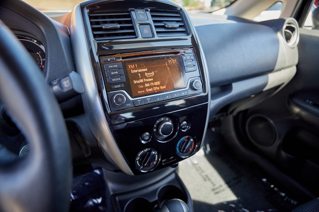 Photo 13 of this NISSAN VERSA NOTE