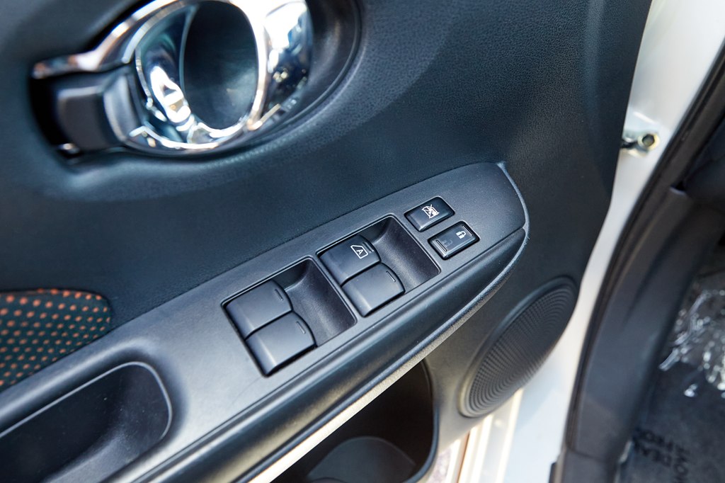 Photo 13 of this NISSAN VERSA NOTE