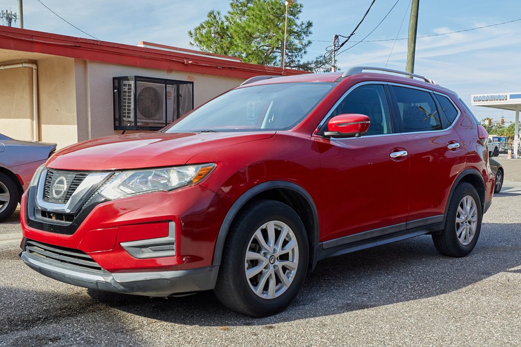 2017 NISSAN ROGUE