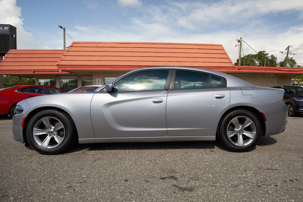 Photo 7 of this DODGE CHARGER