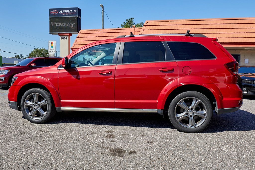 Photo 7 of this DODGE JOURNEY