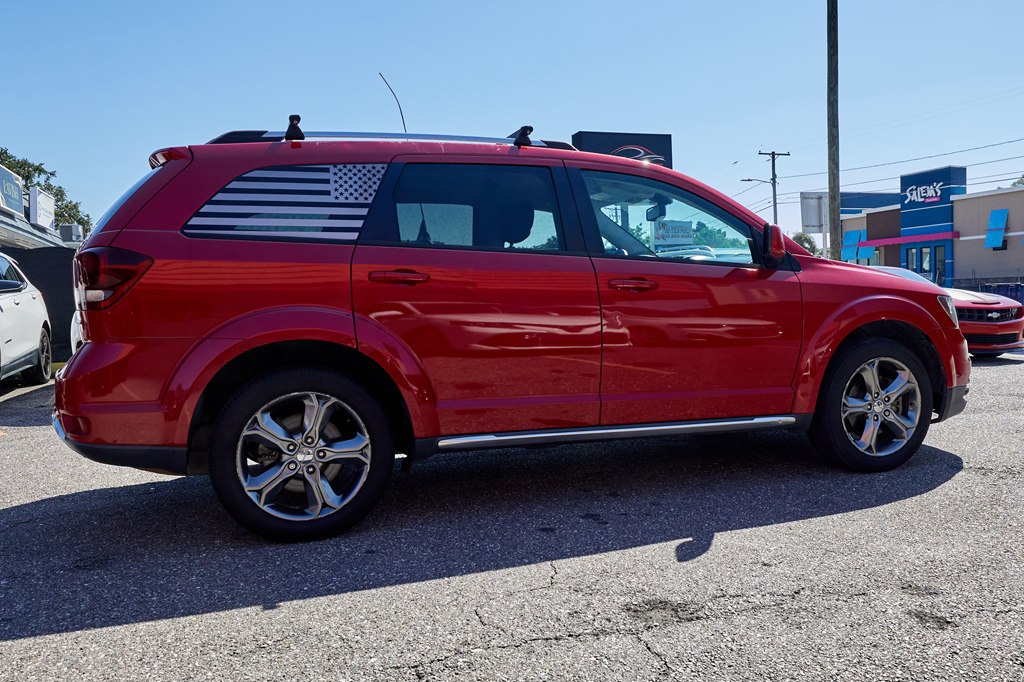 Photo 4 of this DODGE JOURNEY
