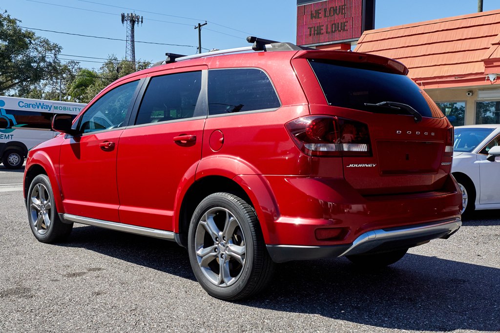 Photo 6 of this DODGE JOURNEY