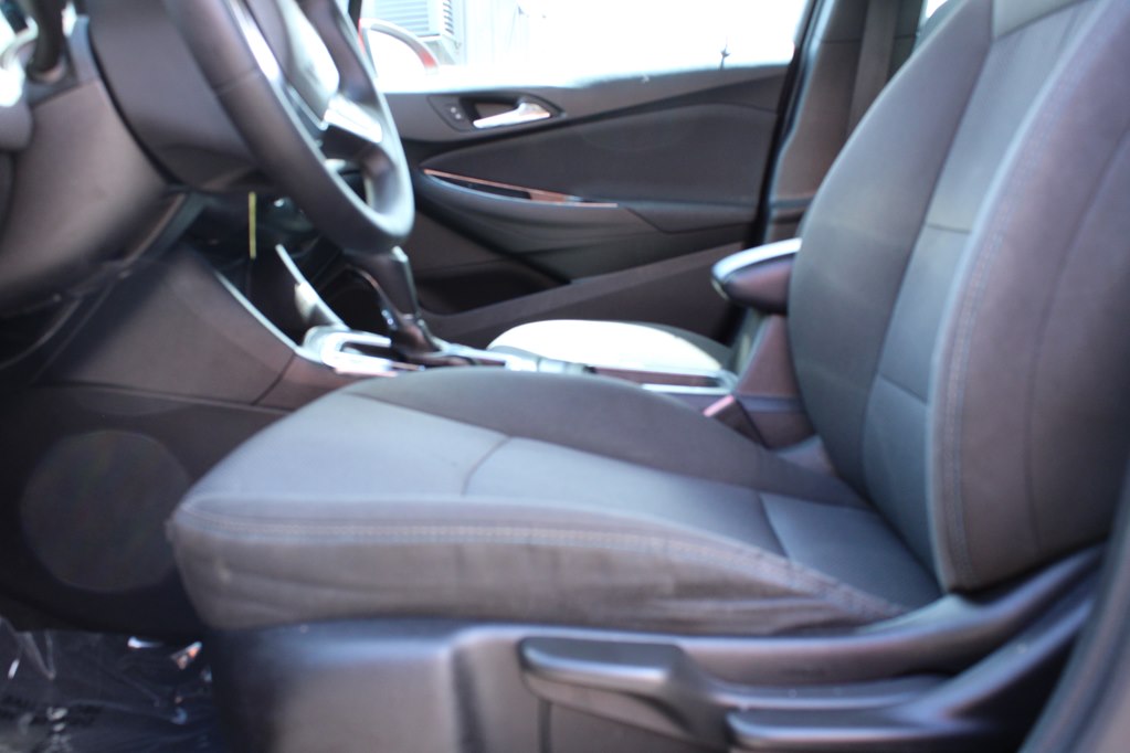 Photo 9 of this CHEVROLET CRUZE