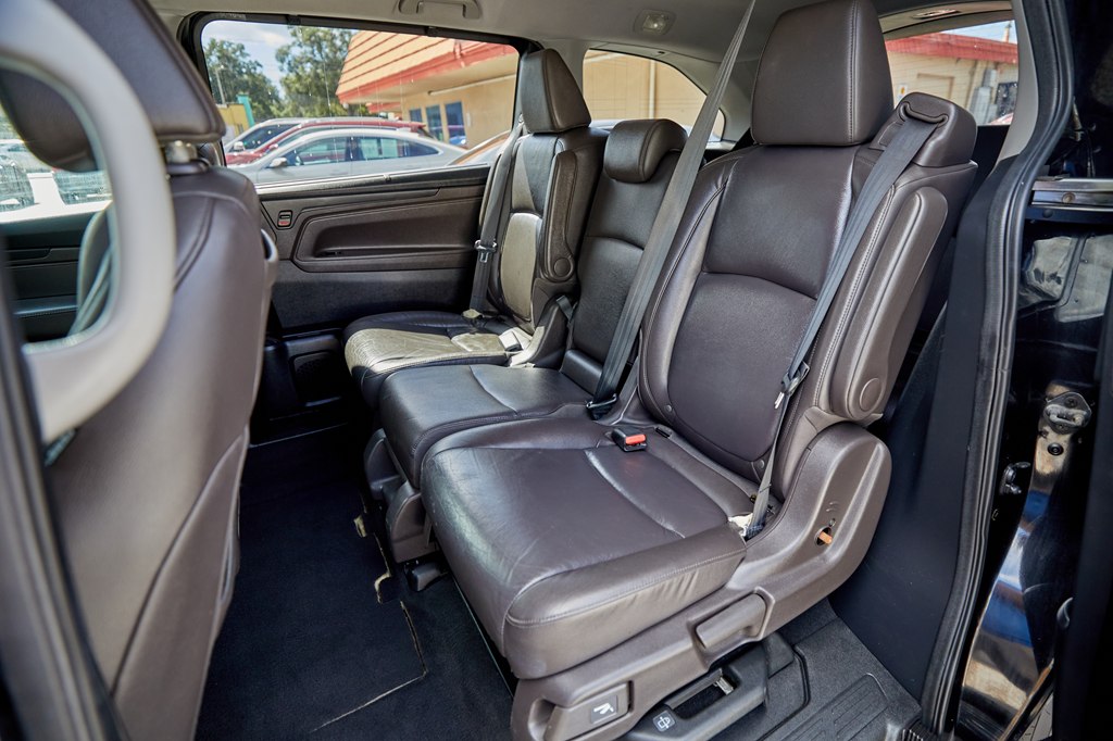 Photo 26 of this HONDA ODYSSEY