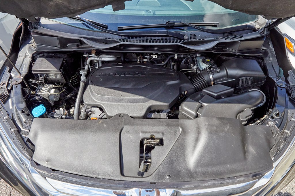 Photo 9 of this HONDA ODYSSEY