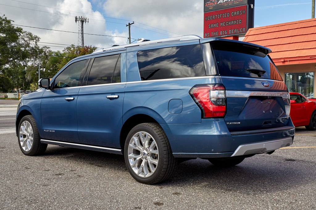 Photo 7 of this FORD EXPEDITION MAX