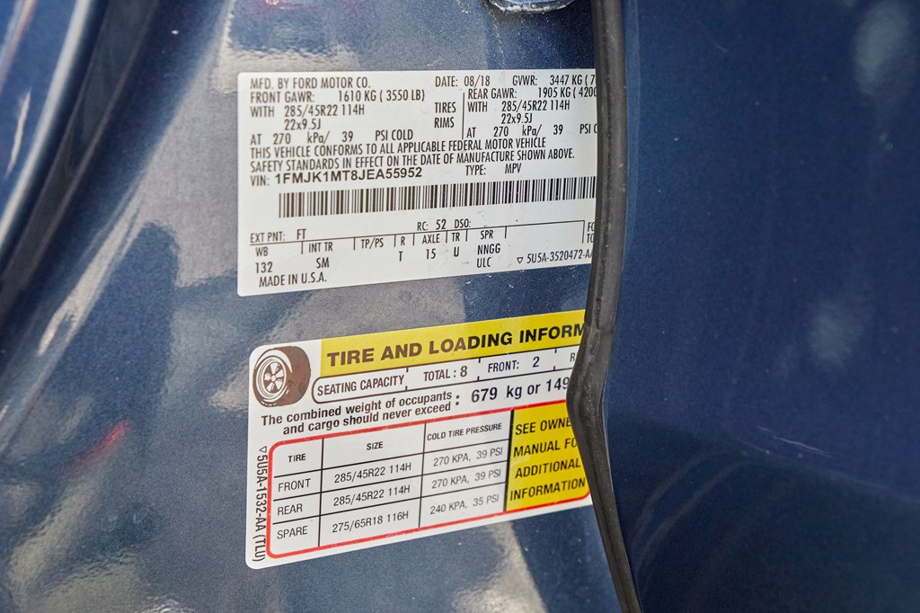 Photo 33 of this FORD EXPEDITION MAX