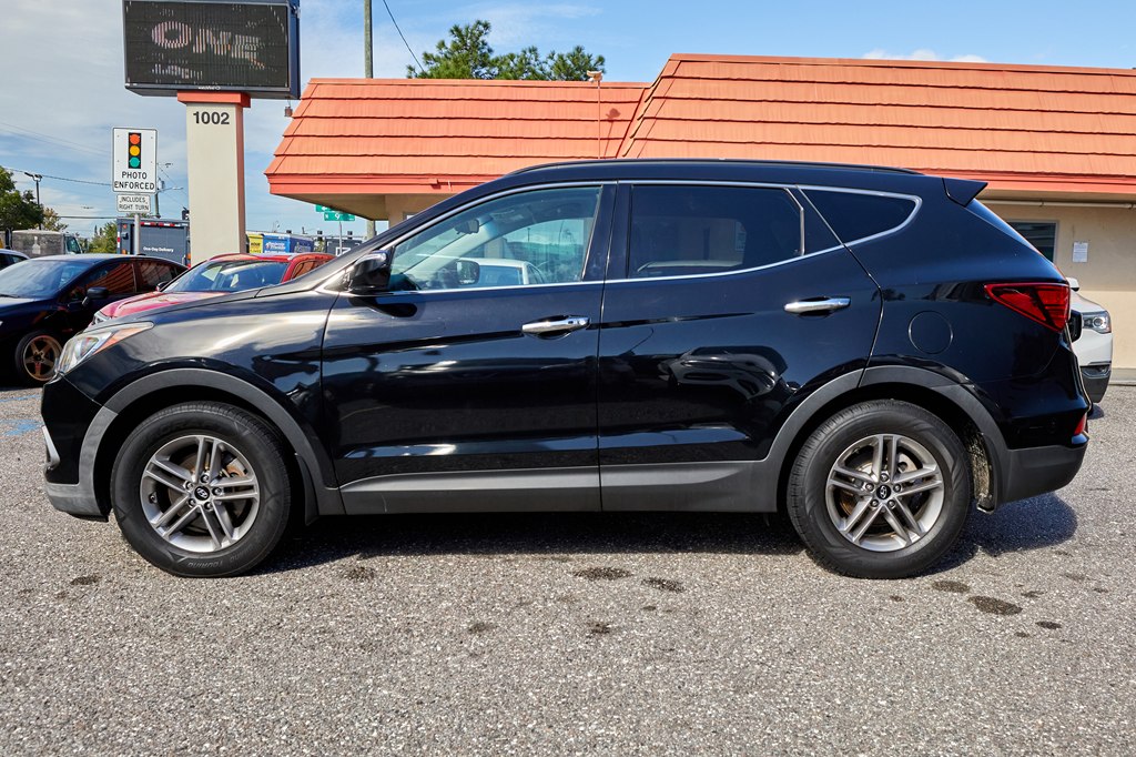 Photo 8 of this HYUNDAI SANTA FE SPORT