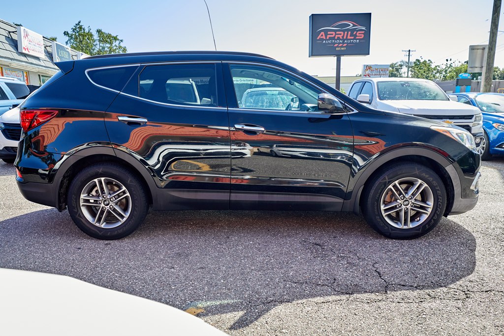 Photo 4 of this HYUNDAI SANTA FE SPORT